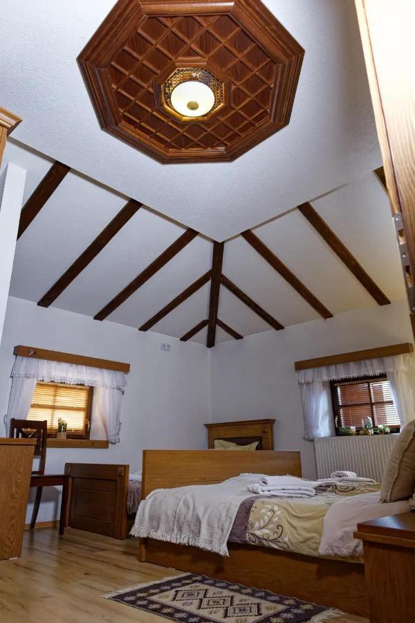 Hotel The House Of The Miyaks Rostusa Esterno foto